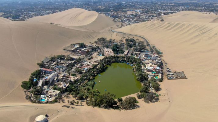 xr:d:DAF2NBDR3p0:3,j:5240349610064867535,t:23120612